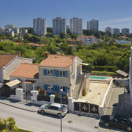Nur 250 Meter Vom Mit Salzwasserpool Apartamento Pula